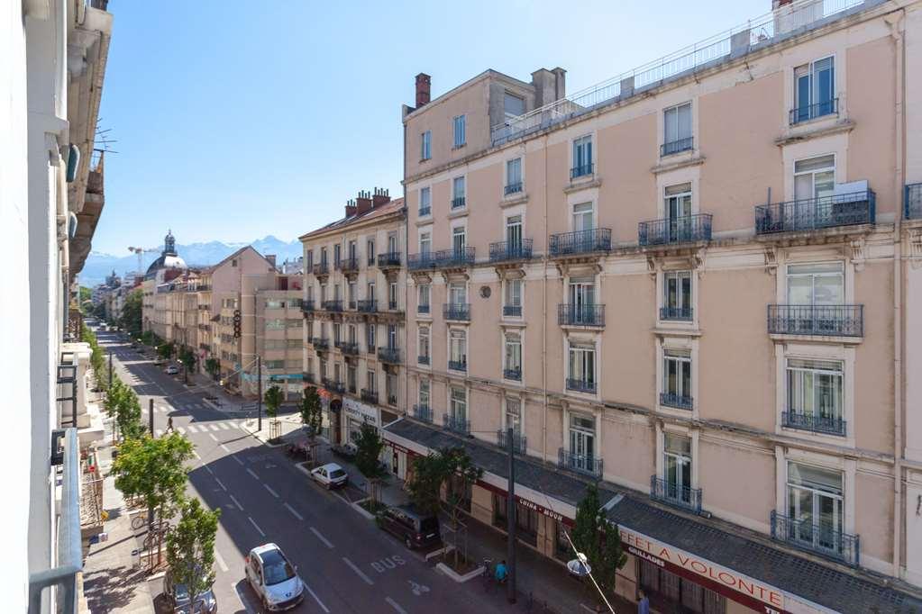 Hotel Campanile Grenoble Centre Gare Exterior foto