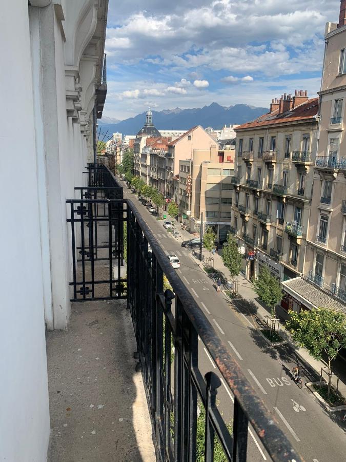 Hotel Campanile Grenoble Centre Gare Exterior foto